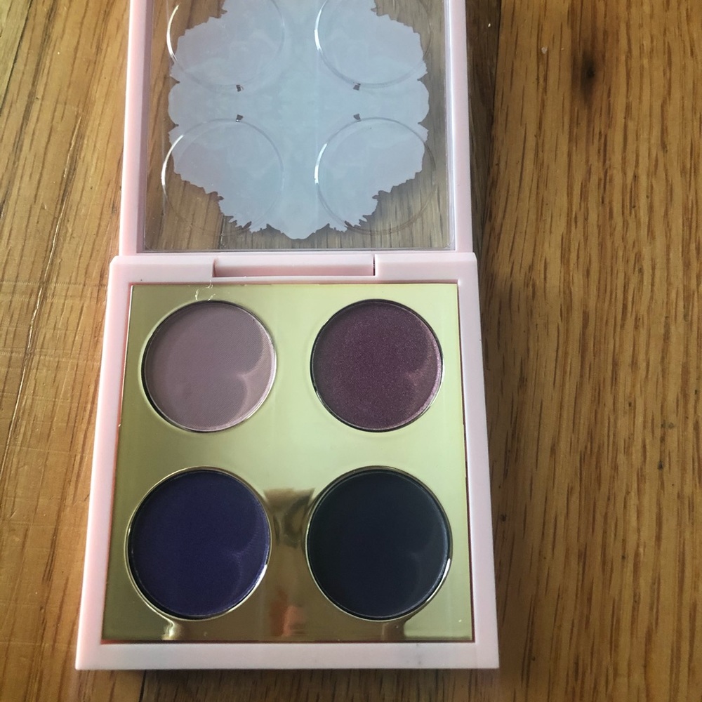 Patrick Starrr Me So Chic Set